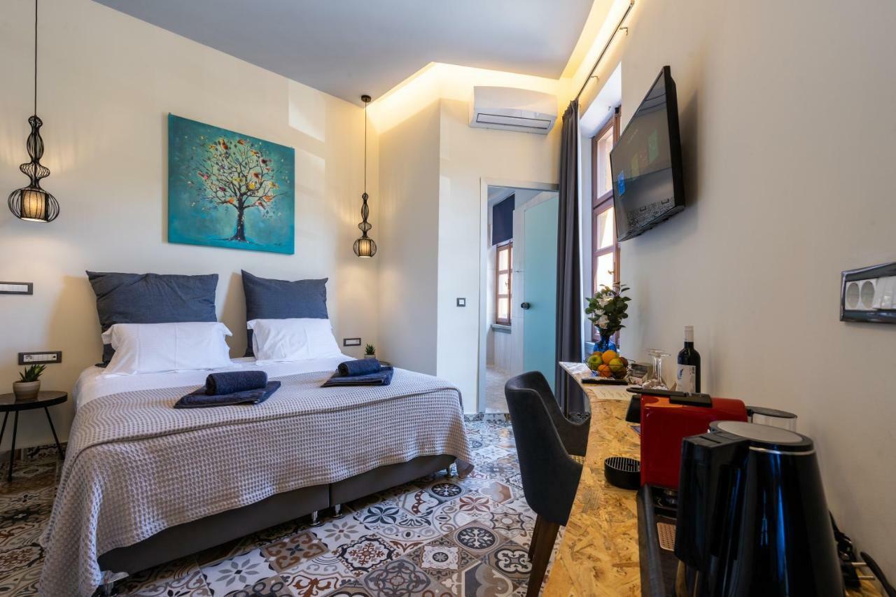 Casa Poli Suites Rhodes City Екстер'єр фото
