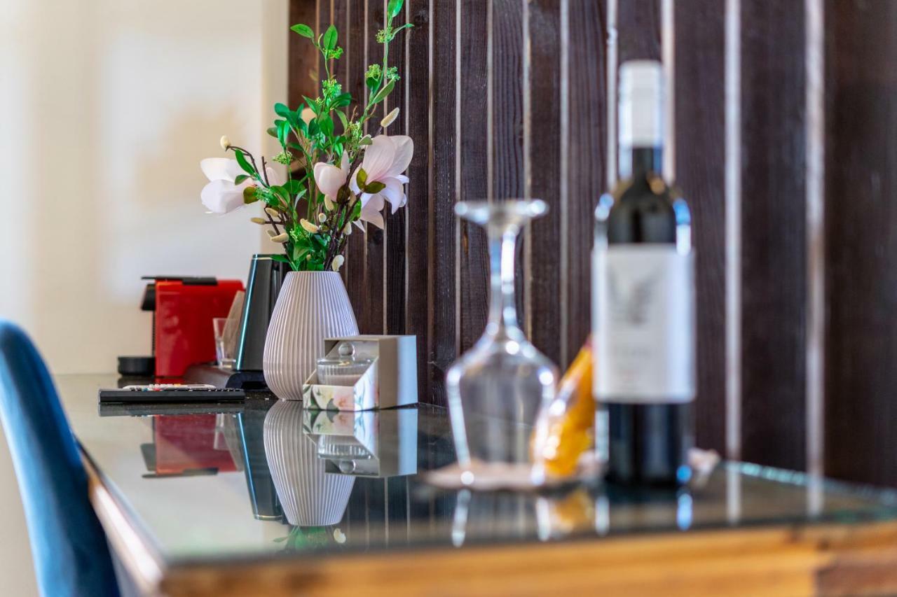 Casa Poli Suites Rhodes City Екстер'єр фото